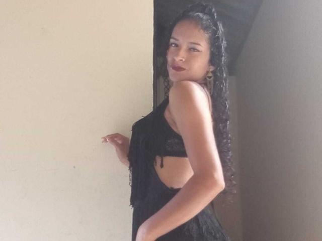 EmmaWod - Sexe cam en vivo - 23709325