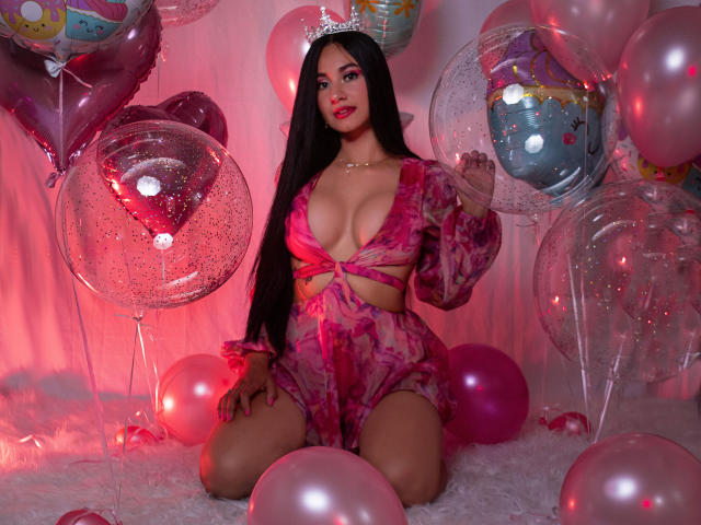 XCandyAlejaX - Live sex cam - 23710181