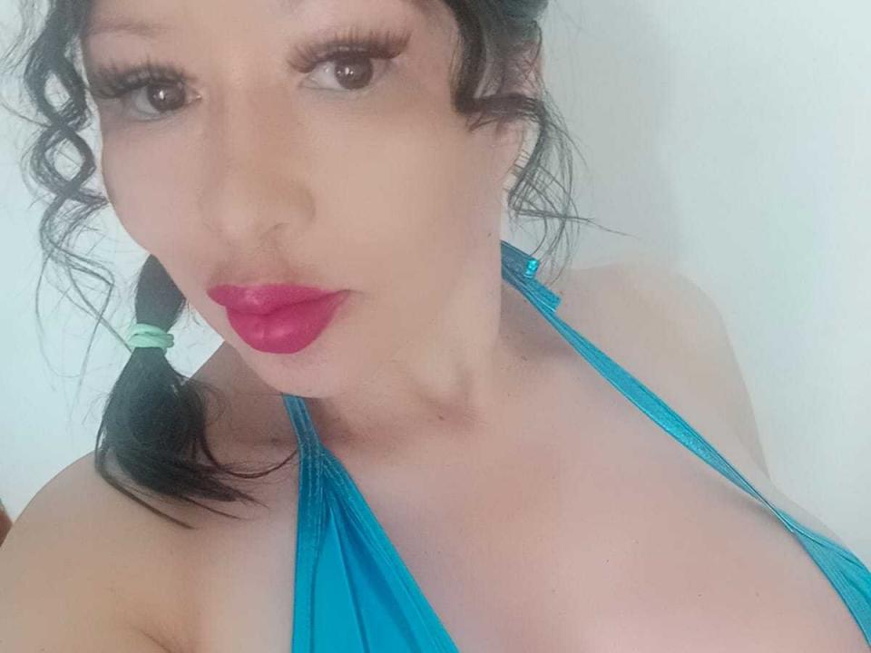 ConnyHott69 - Sexe cam en vivo - 23713753