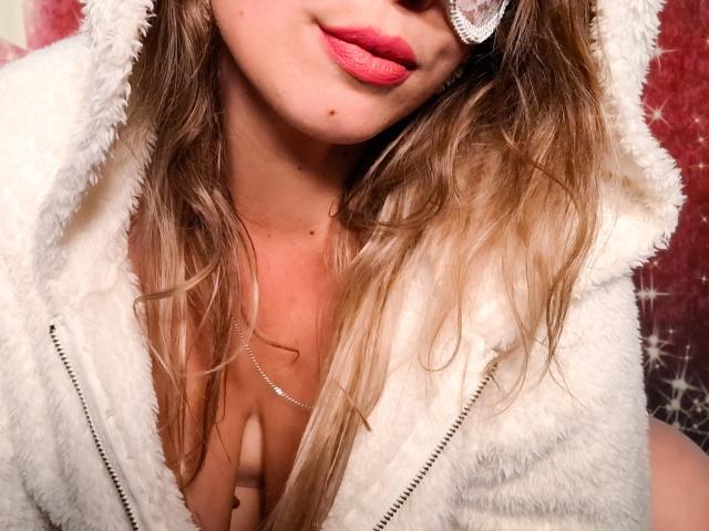 JuliaFrancaise - Camera khiêu dâm &amp; quyến rũ trực tiếp - 23715989