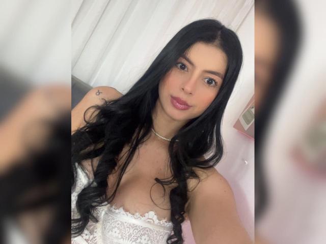 IsabellaJames - Live sexe cam - 23716217