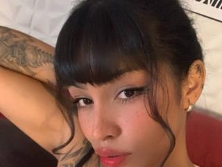 JuliaRoseKs - Live sex cam - 23716525