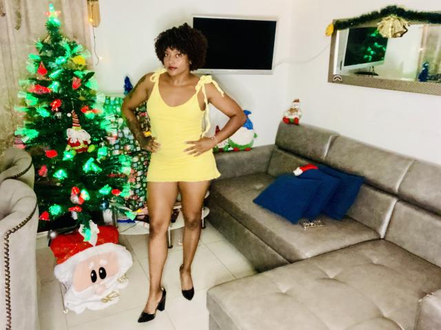 StefyRoldans - Sexe cam en vivo - 23717181