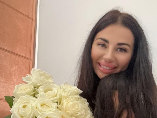 CuddliesElis - Live porn &amp; sex cam - 23717297