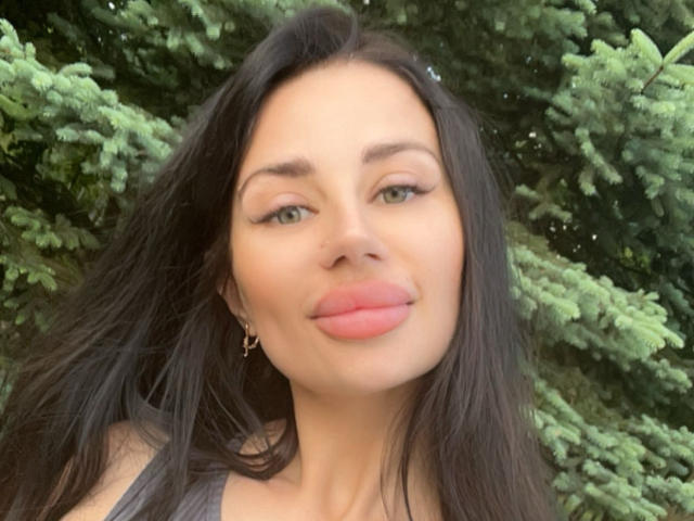 CuddliesElis - Live porn &amp; sex cam - 23717321