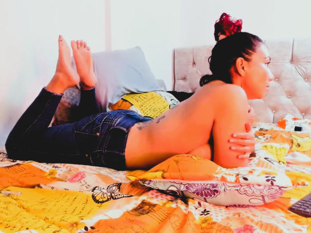 AmberDemons - Live Sex Cam - 23718029