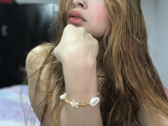 ShantalSummer - Live Sex Cam - 23718437