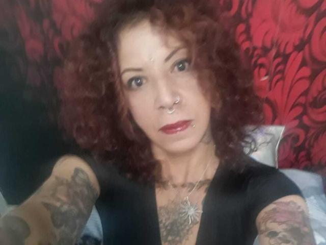 Axxy - Live sex cam - 23719093