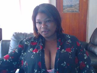 MatureBussty - Live Sex Cam - 23720897