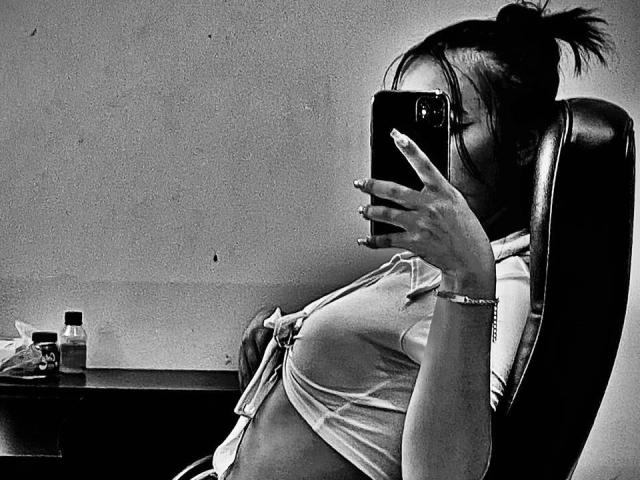 AilenTovar - Sexe cam en vivo - 23721881