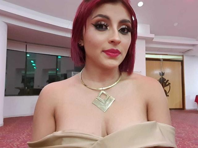 LizBonnet - Live sex cam - 23722905