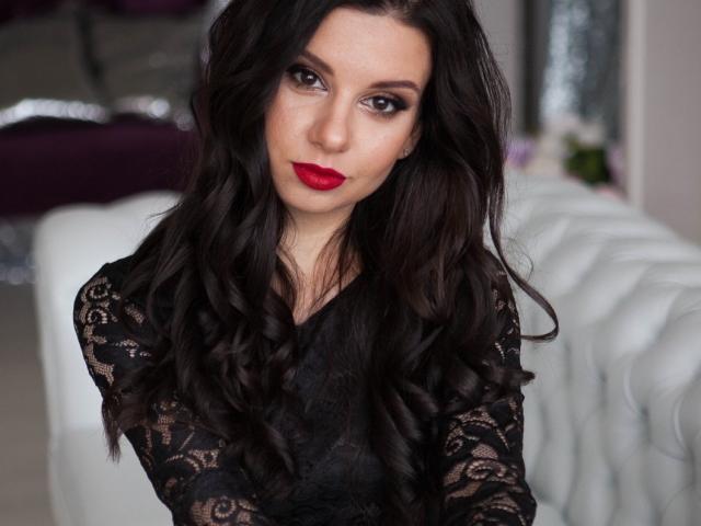 MonikaComfy - Sexe cam en vivo - 23724601