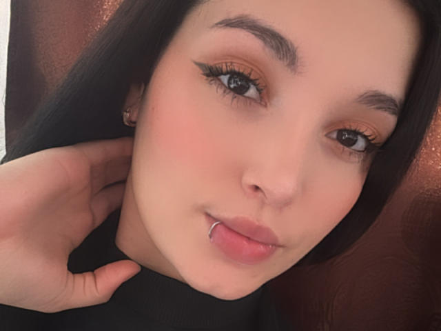 SarahGood - Live porn &amp; sex cam - 23729377