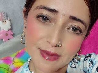 AlessadraJones - Porno na żywo i seks kamera - 23729653