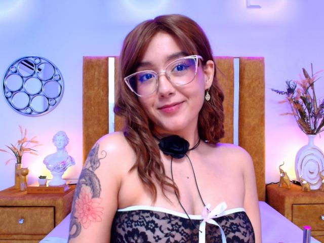 SofiaBrowm - Live sex cam - 23730953