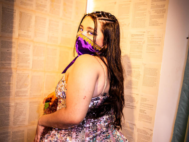 AishaGhulam - Live sex cam - 23737221