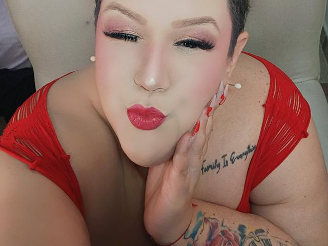 GiannaMorrys - Live sex cam - 23737377