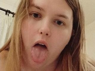 BeeStefana - Live Sex Cam - 23742433