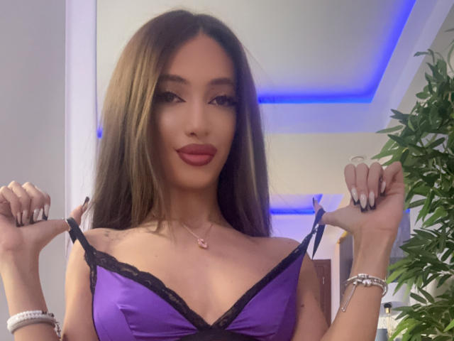 LaylaKrista - Live sex cam - 23742569
