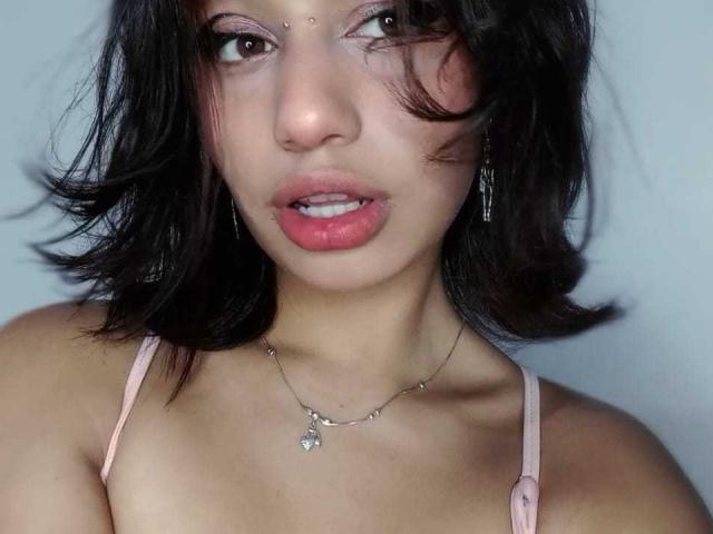 ShopyEZoe - Live sex cam - 23744133