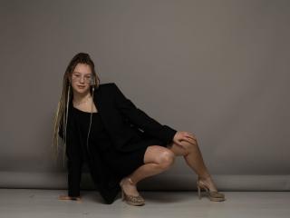 Rozzi - Live porn &amp; sex cam - 23744833