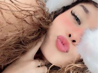 AkiraZanoli - Live Sex Cam - 23748561