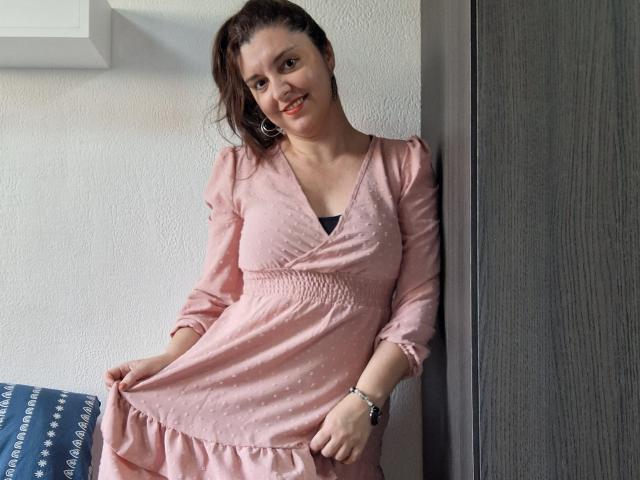 LaFrancaiseJessy - Live porn &amp; sex cam - 23749361
