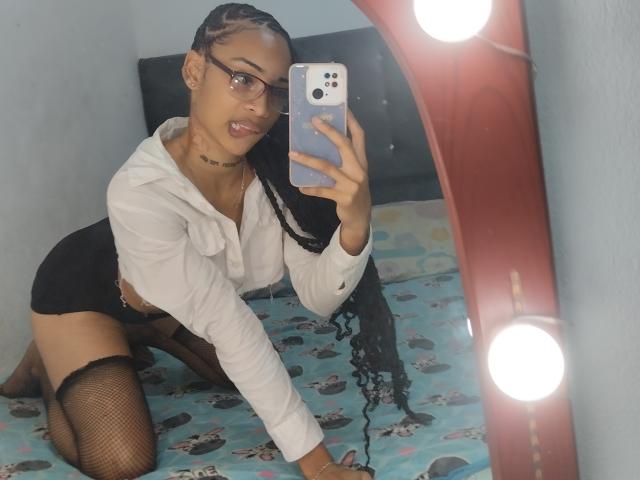 ElaHott - Live sex cam - 23755145