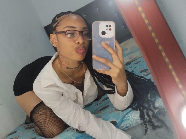 ElaHott - Live sex cam - 23755149