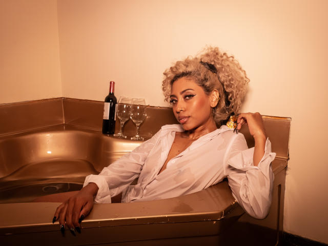 LilithWalker - Live porn &amp; sex cam - 23760125