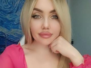 DianaEmbers - Live Sex Cam - 23761437