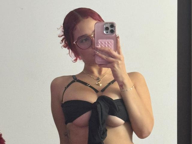 ValeryScot - Live sex cam - 23761897