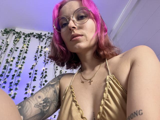 LyssaRou - Live sex cam - 23761993