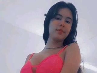 TiffanyBaez - Live Sex Cam - 23774181