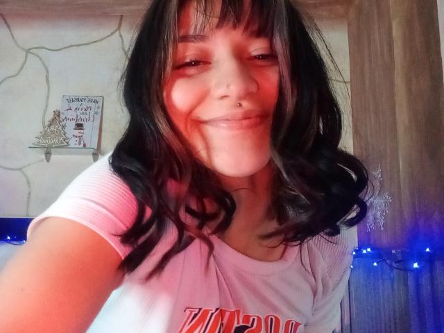 LindaWatsong - Live porn &amp; sex cam - 23776501