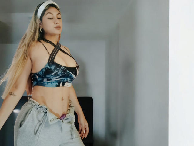 AnastaciaMonaco - Live porn &amp; sex cam - 23782501