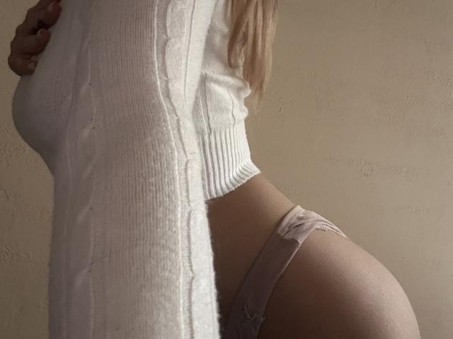 VikkyLikky - Live sexe cam - 23786021