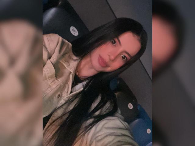 IsabellaJames - Sexe cam en vivo - 23790877
