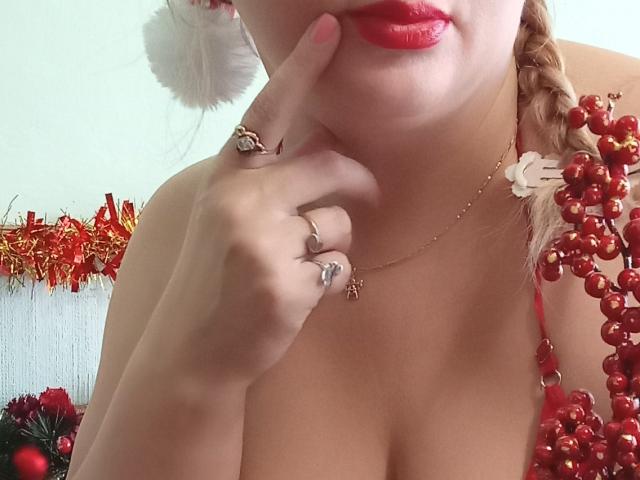 KelliRedhaer - Live sex cam - 23793413