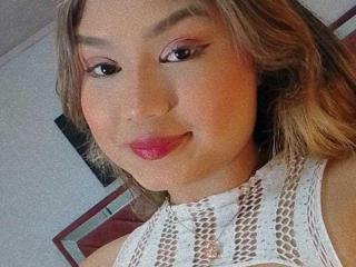 ZoeBianchi - Live porn &amp; sex cam - 23794201
