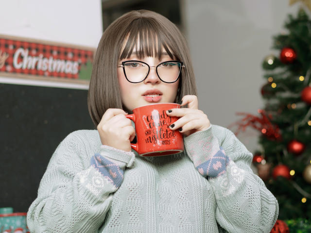 TracieLowe - Live sex cam - 23795937