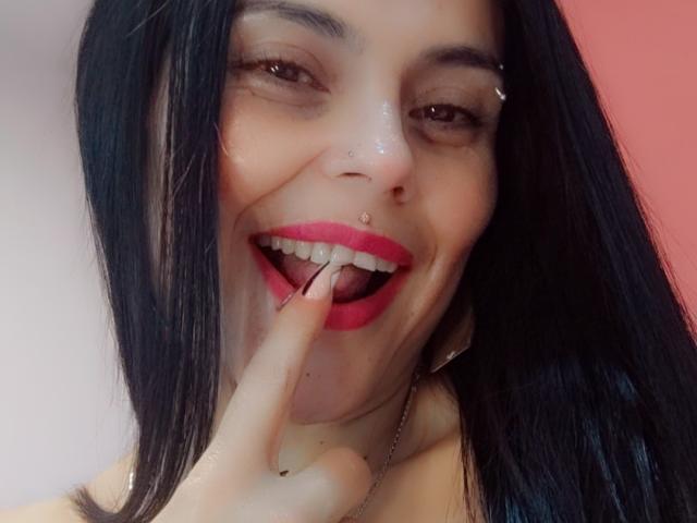 CharlotteCrofort - Live porn &amp; sex cam - 23796741