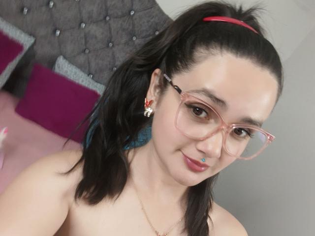 NataliaRivas - Élő pornó és szexkamera - 23796841