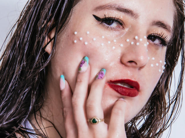 AmbarAllen - Live Sex Cam - 23797397