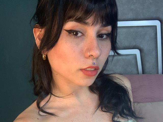GaiaJonnes - Live Sex Cam - 23798985