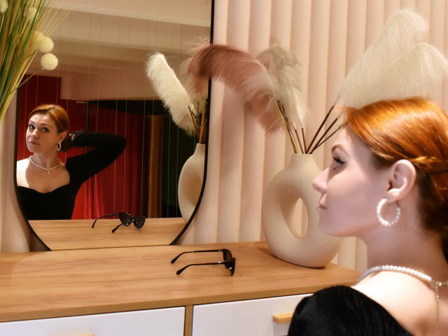 CreamyLissa - Live sex cam - 23801993