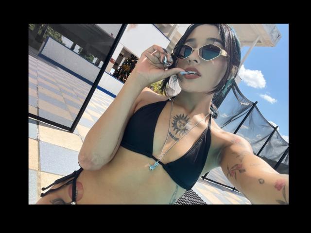 SalomeMille - Live sex cam - 23805229