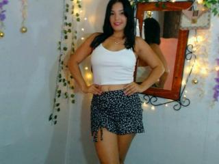 TalianaSquirt - Live porn &amp; sex cam - 23806509