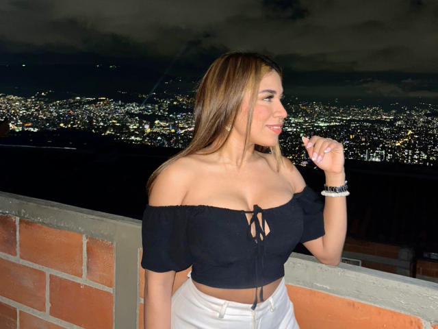 LunaMiranda - Live sexe cam - 23810649