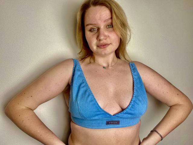 Giweri - Live porn &amp; sex cam - 23810777